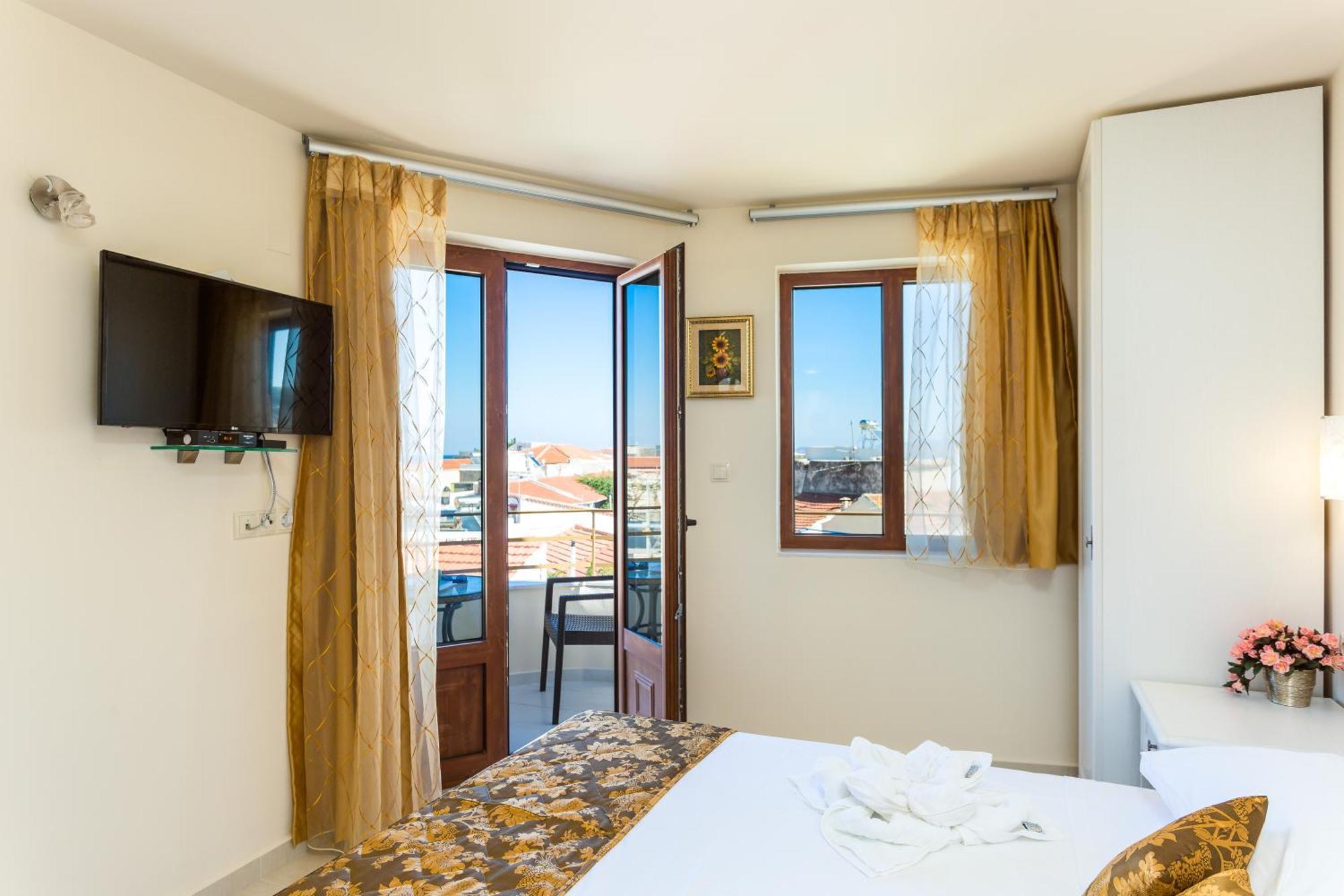 Polyxenia Suites Rethymno Exteriér fotografie