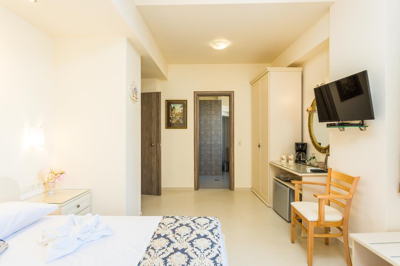 Polyxenia Suites Rethymno Exteriér fotografie